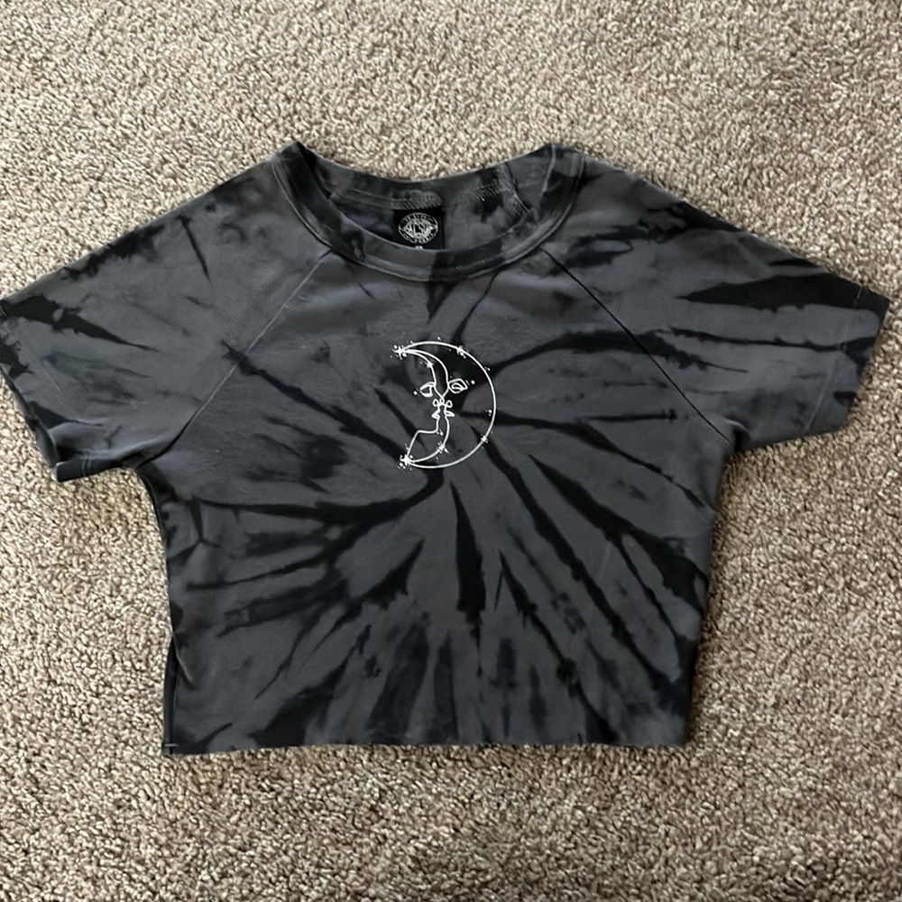 Grey Black Bohemian Goth Pacsun tye-died Moon Face Cropped Reglan T-shirt sz XS